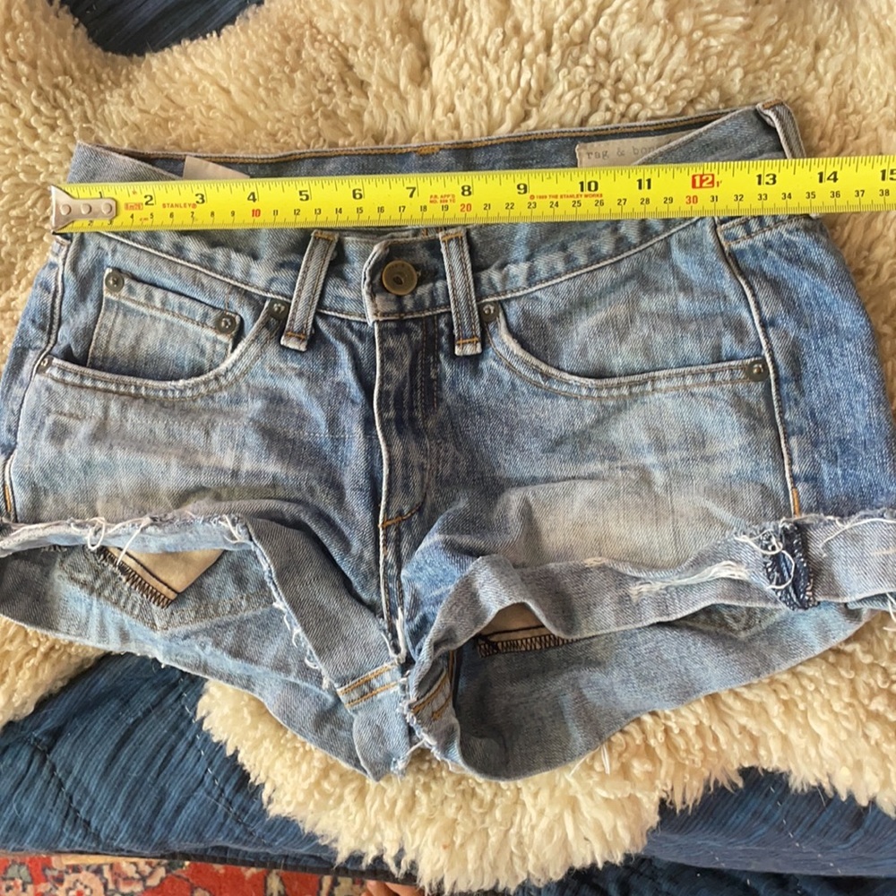 Rag & bone cutoffs - Picture 3 of 4